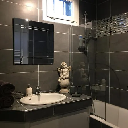 Apartment Au Coeur De Sainte Catherine *