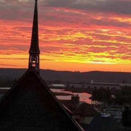 Au Coeur De Sainte Catherine Apartment Honfleur