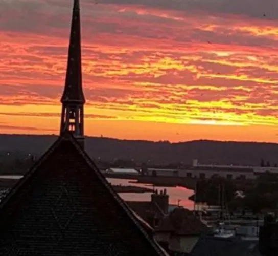 Au Coeur De Sainte Catherine Apartmán Honfleur